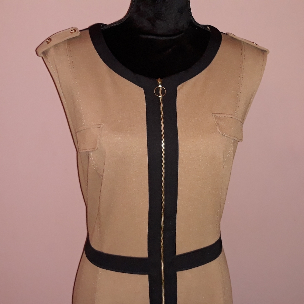 Classy color block-style business dress